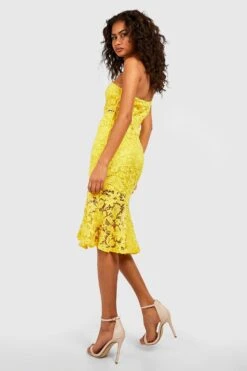 Vestito Midi Monospalla In Pizzo Con Volant Sul Fondo 5 Vestito Midi Monospalla In Pizzo Con Volant Sul Fondo -Negozio al dettaglio Vestiti fzz18414 yellow xl 1