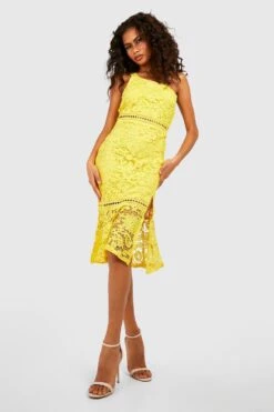 Vestito Midi Monospalla In Pizzo Con Volant Sul Fondo 6 Vestito Midi Monospalla In Pizzo Con Volant Sul Fondo -Negozio al dettaglio Vestiti fzz18414 yellow xl 2