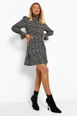 Vestito Skater A Pois Irregolari Con Collo Increspato E Cintura 6 Vestito Skater A Pois Irregolari Con Collo Increspato E Cintura -Negozio al dettaglio Vestiti fzz25753 black xl 2