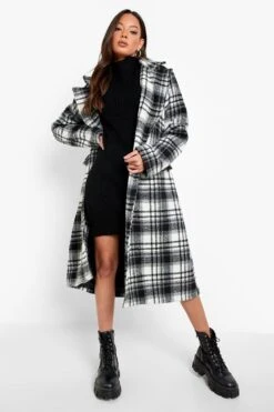 Vestito In Maglia A Collo Alto