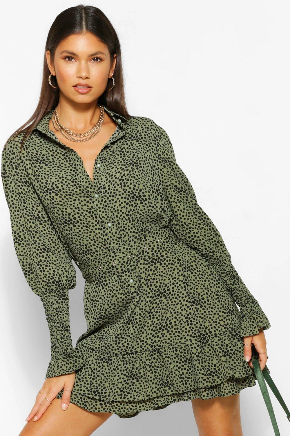 Vestito Camicia A Pois Con Cintura E Volant Sul Fondo 4 Vestito Camicia A Pois Con Cintura E Volant Sul Fondo - immagine 4