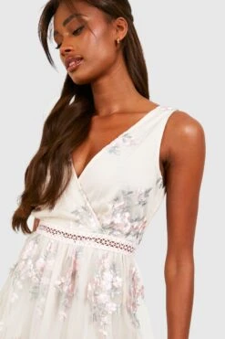 Vestito Scaldacuore Stile Skater Boohooo Da Cerimonia Con Ricami A Fiori 7 Vestito Scaldacuore Stile Skater Boohooo Da Cerimonia Con Ricami A Fiori -Negozio al dettaglio Vestiti fzz69506 pink xl 3