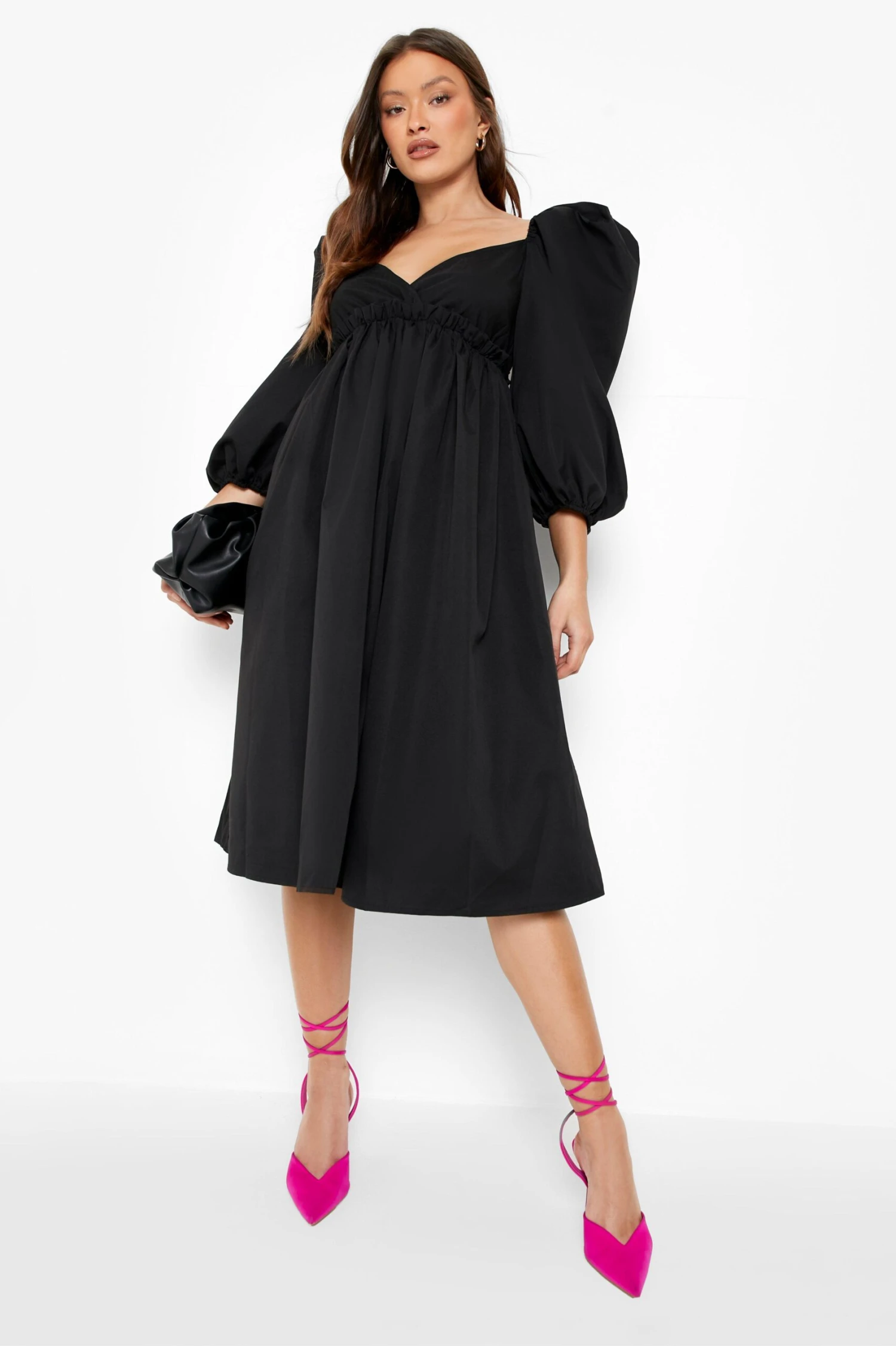 Vestito Grembiule Midi In Popeline Con Scollo A V E Maniche A Sbuffo 1 Vestito Grembiule Midi In Popeline Con Scollo A V E Maniche A Sbuffo