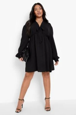 Vestito Skater Plus Size Effetto Goffrato Con Laccetti Davanti