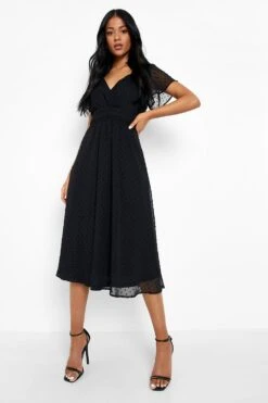 Vestito Midi Tall Da Cerimonia In Plumetis Con Maniche Ad Angelo