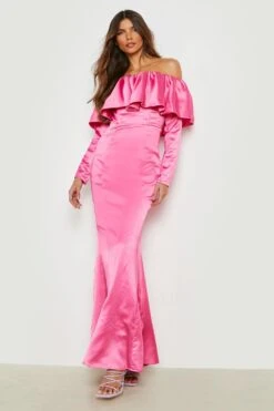 Vestito Maxi In Raso Con Scollo Bardot E Volant 6 Vestito Maxi In Raso Con Scollo Bardot E Volant -Negozio al dettaglio Vestiti gzz13008 hot20pink xl 2