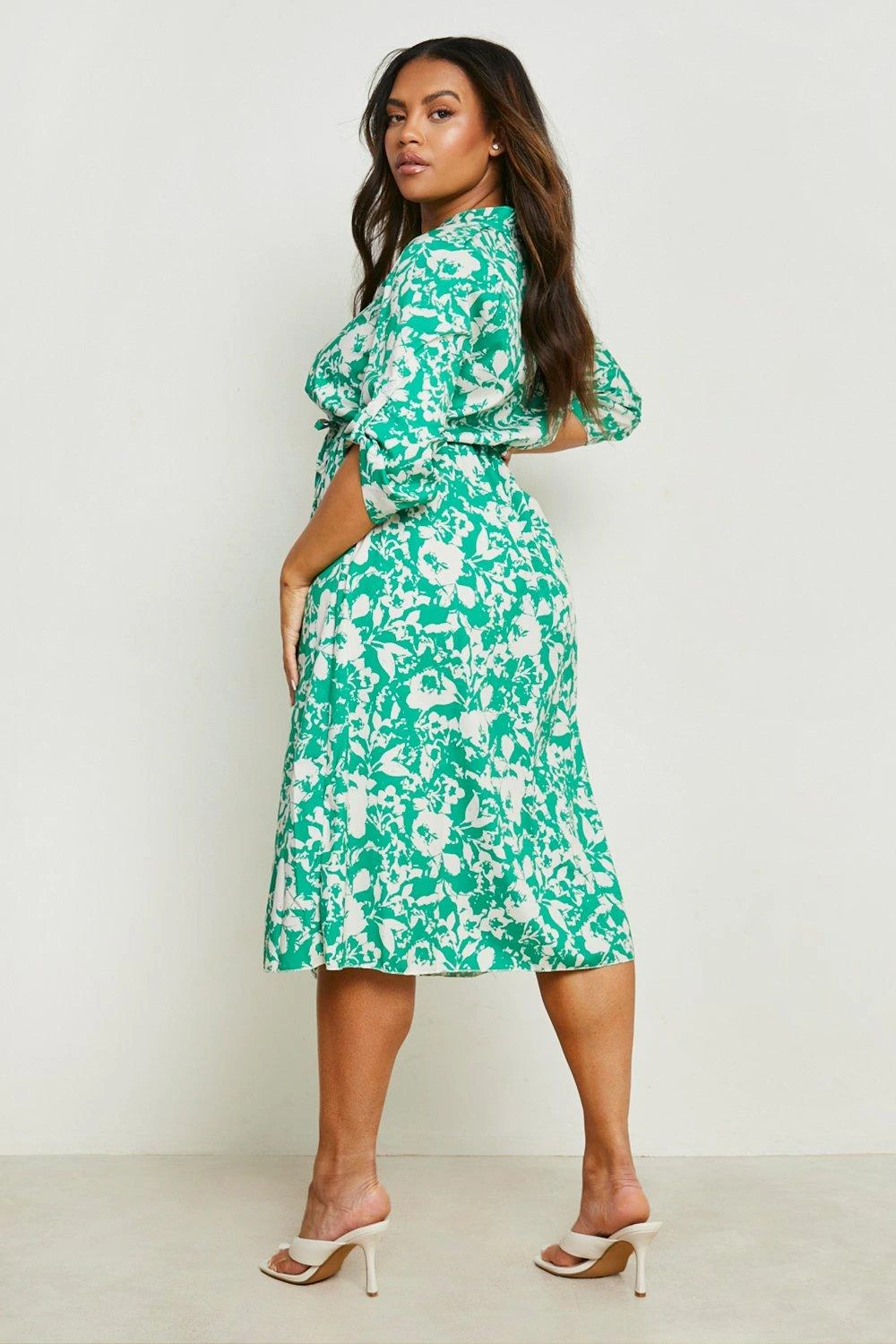 Vestito Camicia Midi Plus Size A Fiori 2 Vestito Camicia Midi Plus Size A Fiori - immagine 2