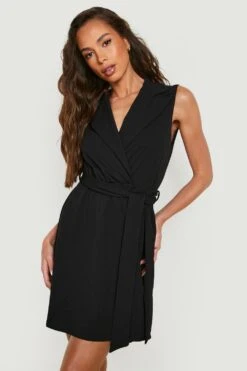 Vestito Skater Stile Blazer Smanicato Con Cintura