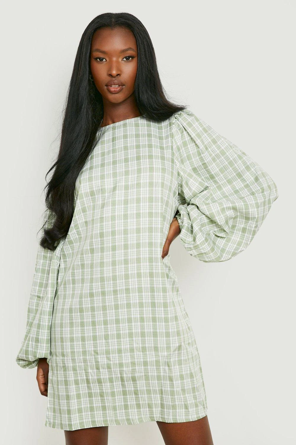 Vestito A Trapezio A Quadri Con Maniche A Sbuffo 3 Vestito A Trapezio A Quadri Con Maniche A Sbuffo - immagine 3