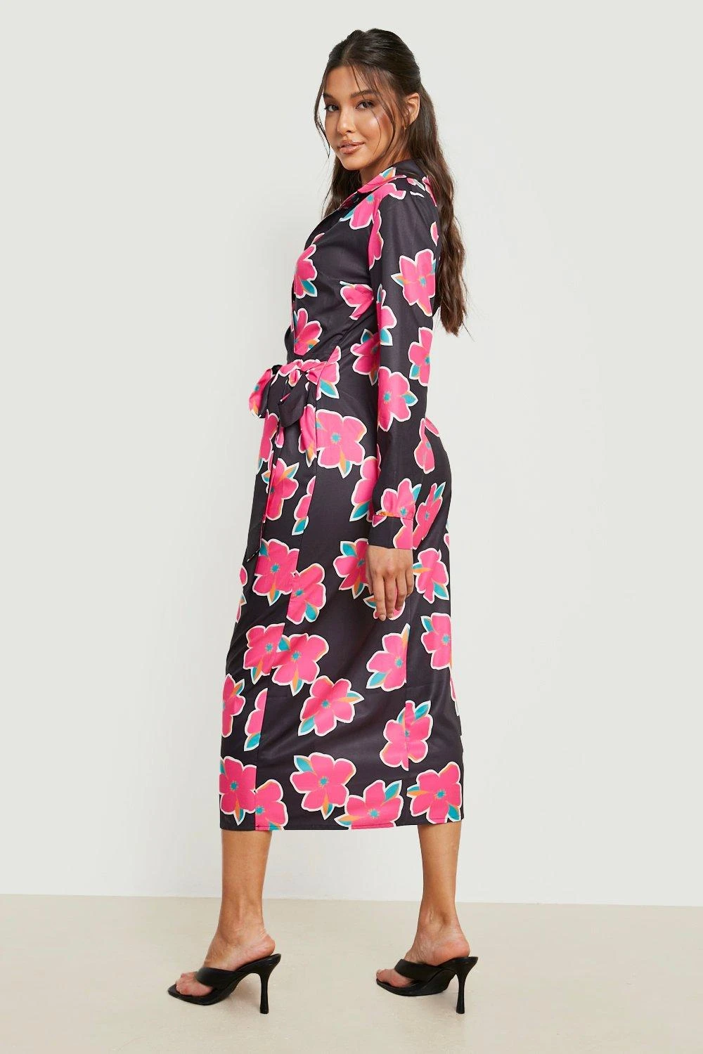 Vestito Scaldacuore Longuette A Fiori In Colori Accesi 2 Vestito Scaldacuore Longuette A Fiori In Colori Accesi - immagine 2