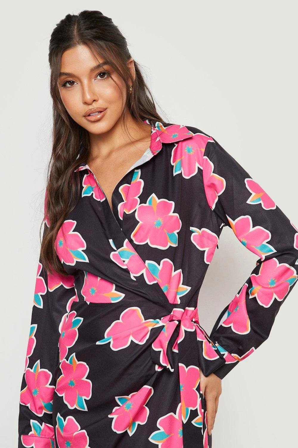 Vestito Scaldacuore Longuette A Fiori In Colori Accesi 4 Vestito Scaldacuore Longuette A Fiori In Colori Accesi - immagine 4