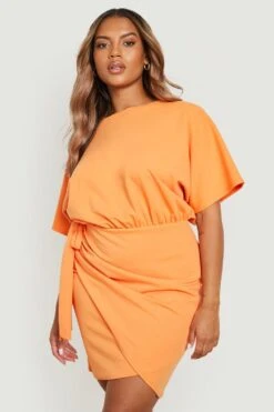 Vestito Scaldacuore Plus Size Con Fascia Allacciata In Vita