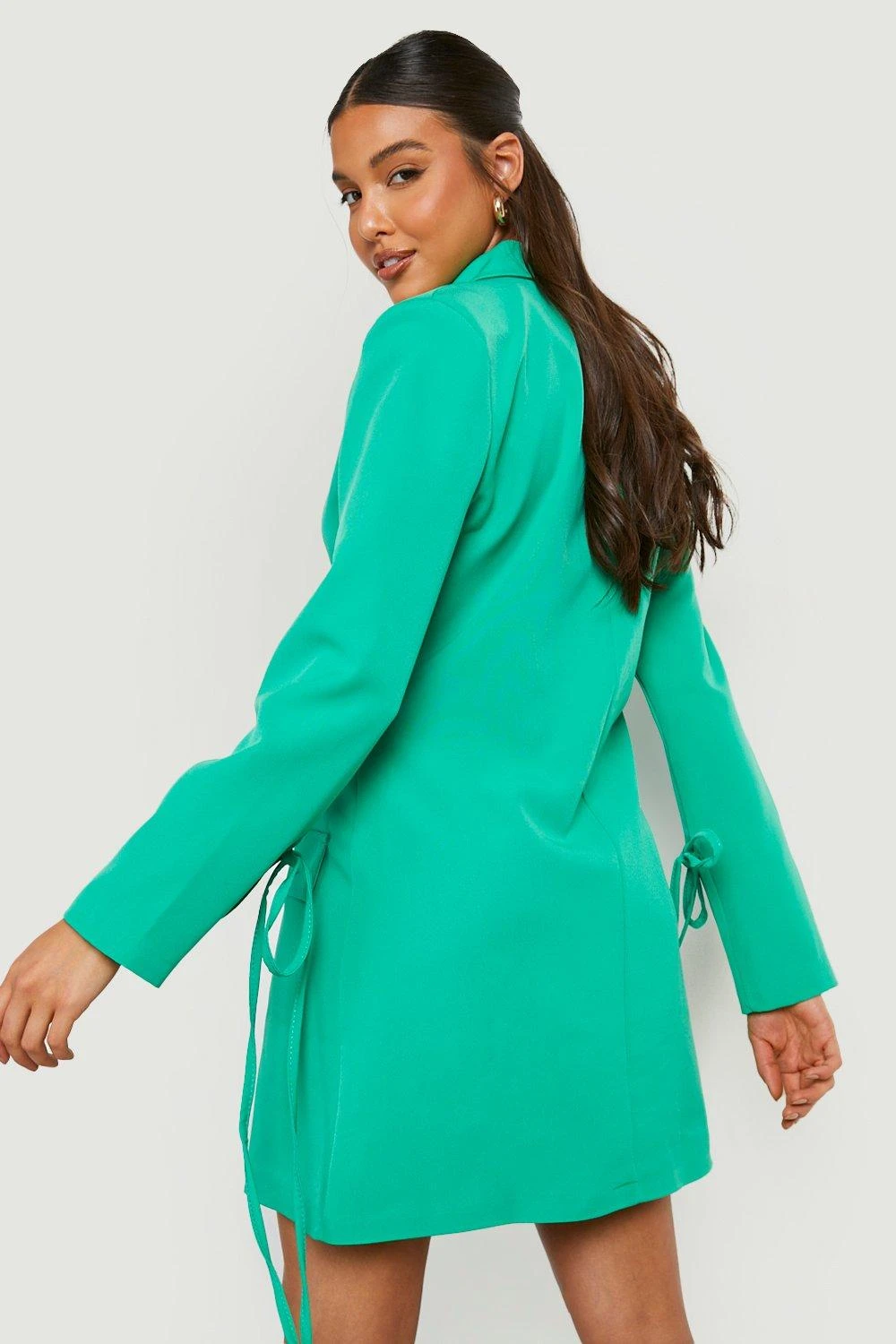 Vestito Blazer Sartoriale Con Laccetti Sulle Maniche 2 Vestito Blazer Sartoriale Con Laccetti Sulle Maniche - immagine 2