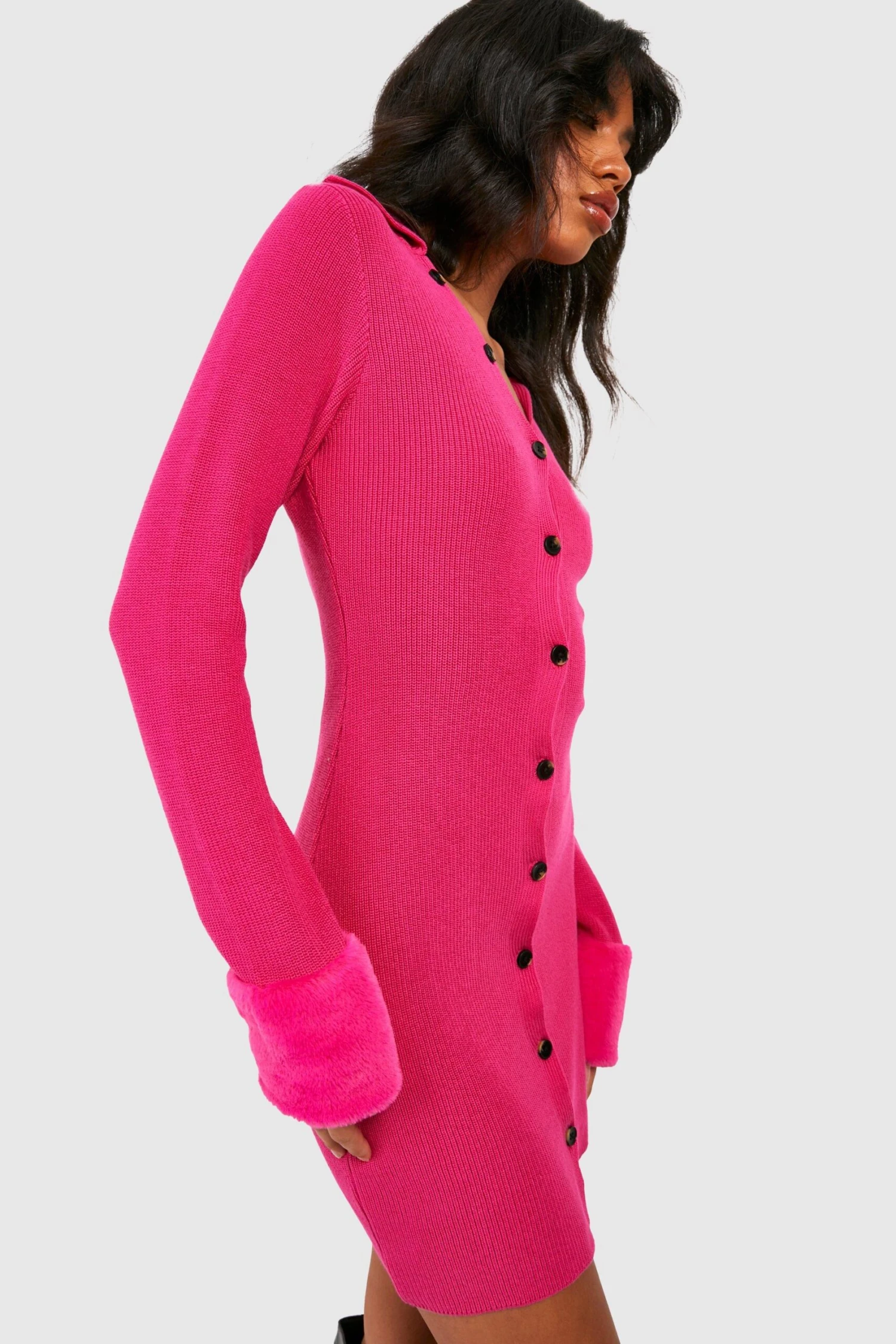 Vestito In Maglia A Coste Rifinito In Pelliccia Sintetica 4 Vestito In Maglia A Coste Rifinito In Pelliccia Sintetica - immagine 4