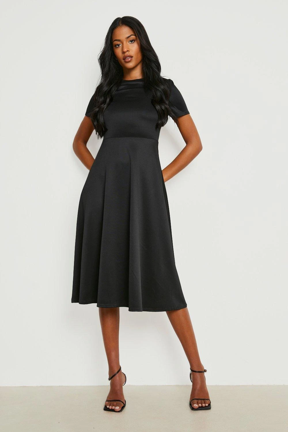 Vestito Skater Midi Tall Con Pieghe 3 Vestito Skater Midi Tall Con Pieghe - immagine 3