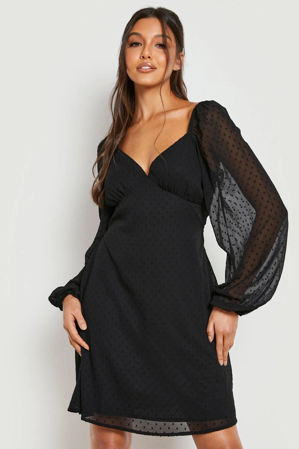 Vestito Skater In Rete Plumetis Con Maniche A Campana 3 Vestito Skater In Rete Plumetis Con Maniche A Campana - immagine 3