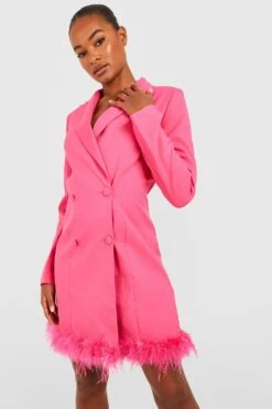 Vestito Blazer Tall Morbido Rifinito Con Piume Sul Fondo