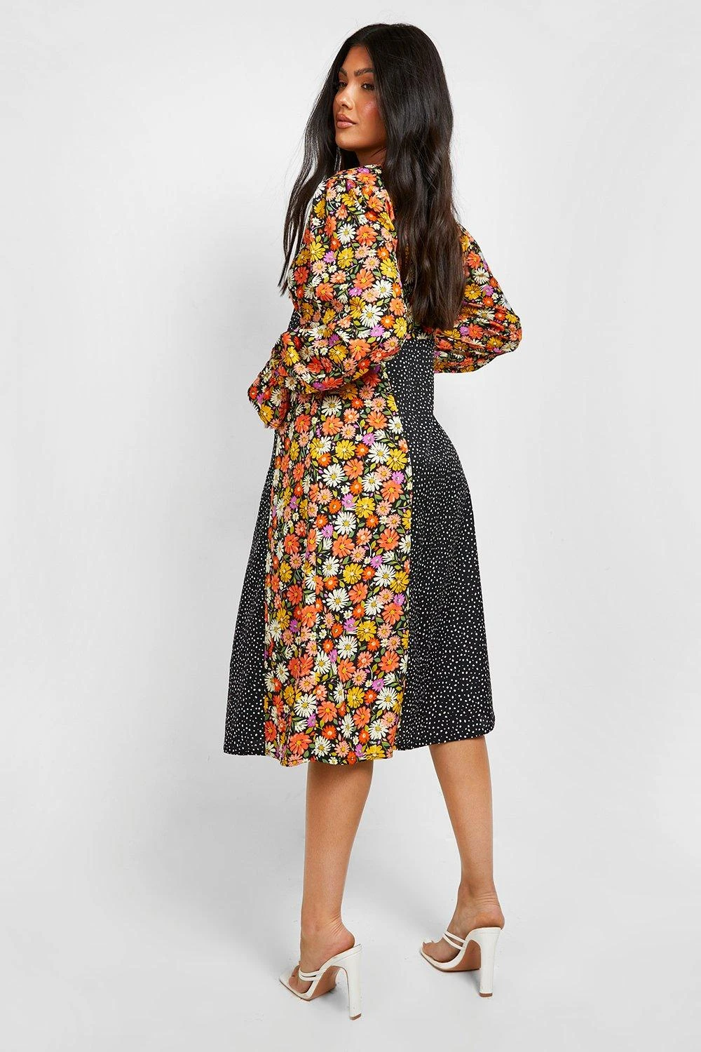 Vestito Midi Premaman Con Stampe Miste E Maniche A Sbuffo 2 Vestito Midi Premaman Con Stampe Miste E Maniche A Sbuffo - immagine 2