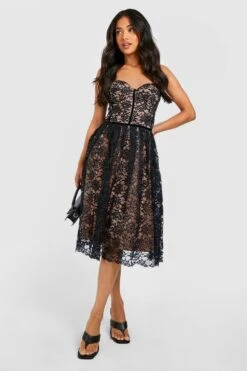 Vestito Midi A Corsetto Petite Premium In Pizzo Con Spalline