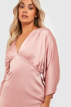 Vestito Midi Plus Size In Raso Con Pieghe E Maniche Ad Ala Di Pipistrello 7 Vestito Midi Plus Size In Raso Con Pieghe E Maniche Ad Ala Di Pipistrello -Negozio al dettaglio Vestiti gzz27163 rose xl 3
