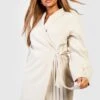 Vestito Blazer Plus Size Con Pieghe E Laccetti Allacciati In Vita