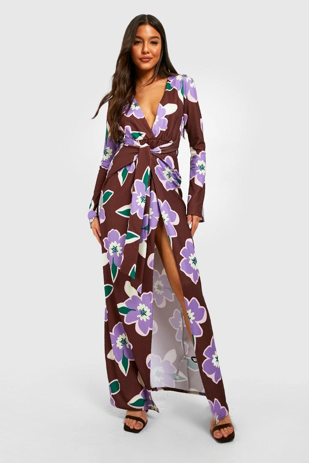 Vestito Maxi A Fiori Con Scollo Profondo E Dettagli Drappeggiati 3 Vestito Maxi A Fiori Con Scollo Profondo E Dettagli Drappeggiati - immagine 3