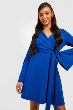 Vestito Blazer Skater Con Maniche Svasate