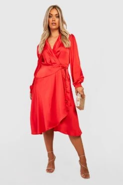 Vestito Skater Midi Plus Size In Raso Con Dettagli A Incrocio