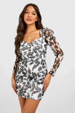Vestito In Rete Leopardata A Maniche Lunghe Con Ruches Maniche Lunghe