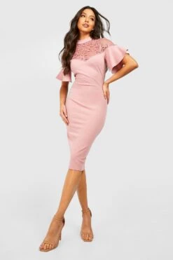 Vestito Midi A Collo Alto In Pizzo Con Maniche Ad Angelo