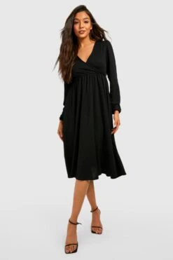 Vestito Midi A Maniche Lunghe Con Scollo Profondo