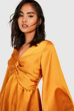 Vestito Skater In Raso Con Maniche Svasate E Dettagli Attorcigliati -Negozio al dettaglio Vestiti gzz32752 marigold xl 3