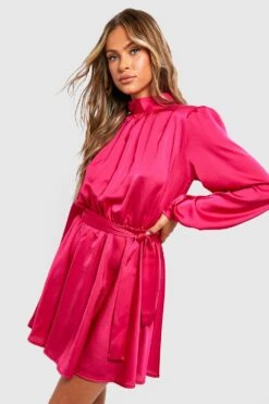 Vestito Skater A Collo Alto In Raso