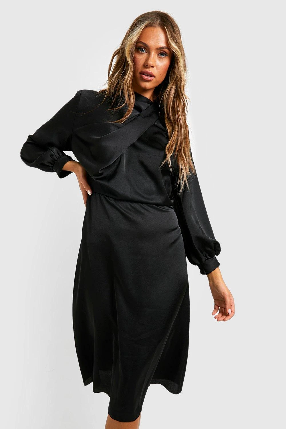 Vestito Skater Midi In Raso Con Dettagli Attorcigliati 3 Vestito Skater Midi In Raso Con Dettagli Attorcigliati - immagine 3