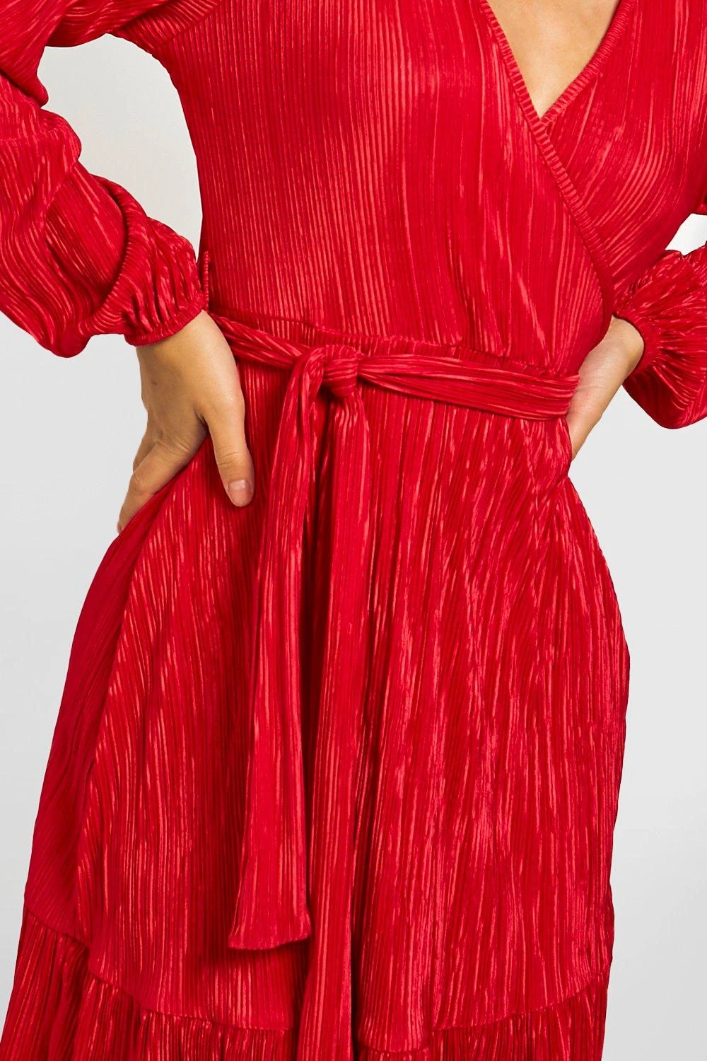 Vestito Scaldacuore Plissettato Con Cintura E Parte Sovrapposta 4 Vestito Scaldacuore Plissettato Con Cintura E Parte Sovrapposta - immagine 4