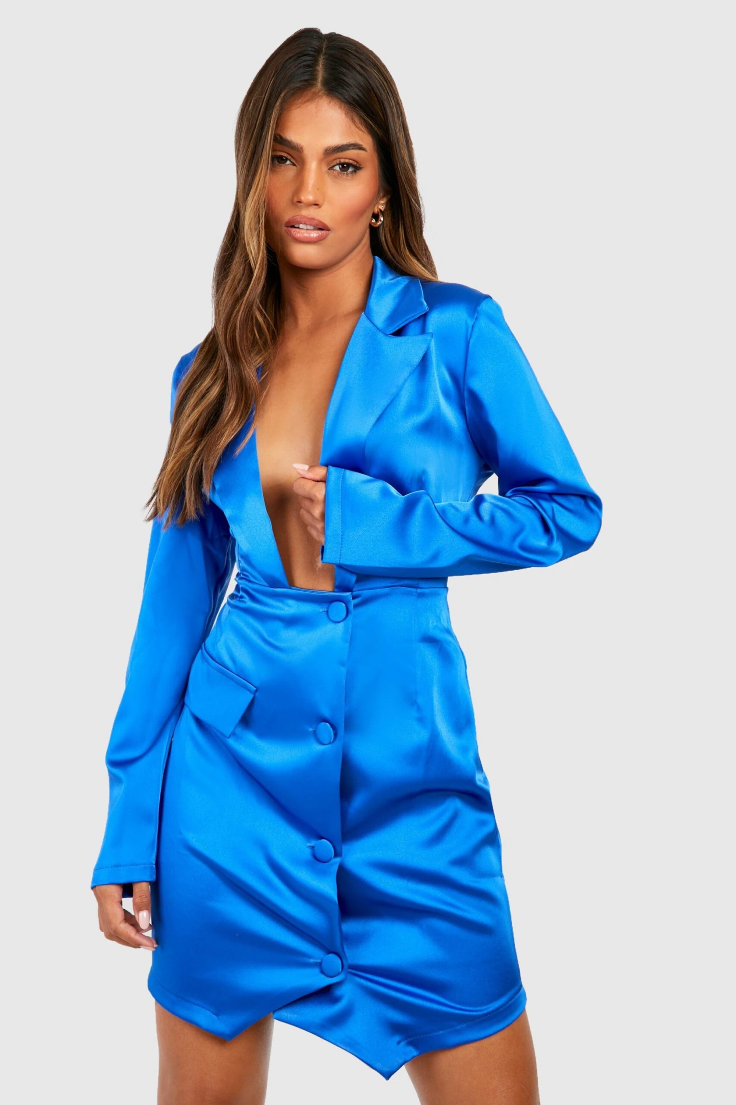 Vestito Blazer Premium In Raso Con Scollo Profondo 3 Vestito Blazer Premium In Raso Con Scollo Profondo - immagine 3