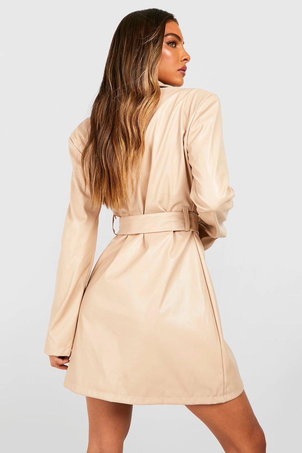 Vestito Blazer Sartoriale Oversize Effetto Pelle Con Cintura 2 Vestito Blazer Sartoriale Oversize Effetto Pelle Con Cintura - immagine 2