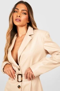 Vestito Blazer Sartoriale Oversize Effetto Pelle Con Cintura 7 Vestito Blazer Sartoriale Oversize Effetto Pelle Con Cintura -Negozio al dettaglio Vestiti gzz33188 nude xl 3