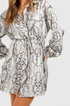 Vestito Camicia Premium In Raso Effetto Pelle Di Serpente Stile Utility 7 Vestito Camicia Premium In Raso Effetto Pelle Di Serpente Stile Utility -Negozio al dettaglio Vestiti gzz33476 stone xl 3