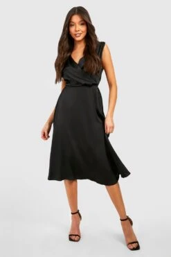 Vestito Scaldacuore Midi In Raso Con Scollo A Cappuccio