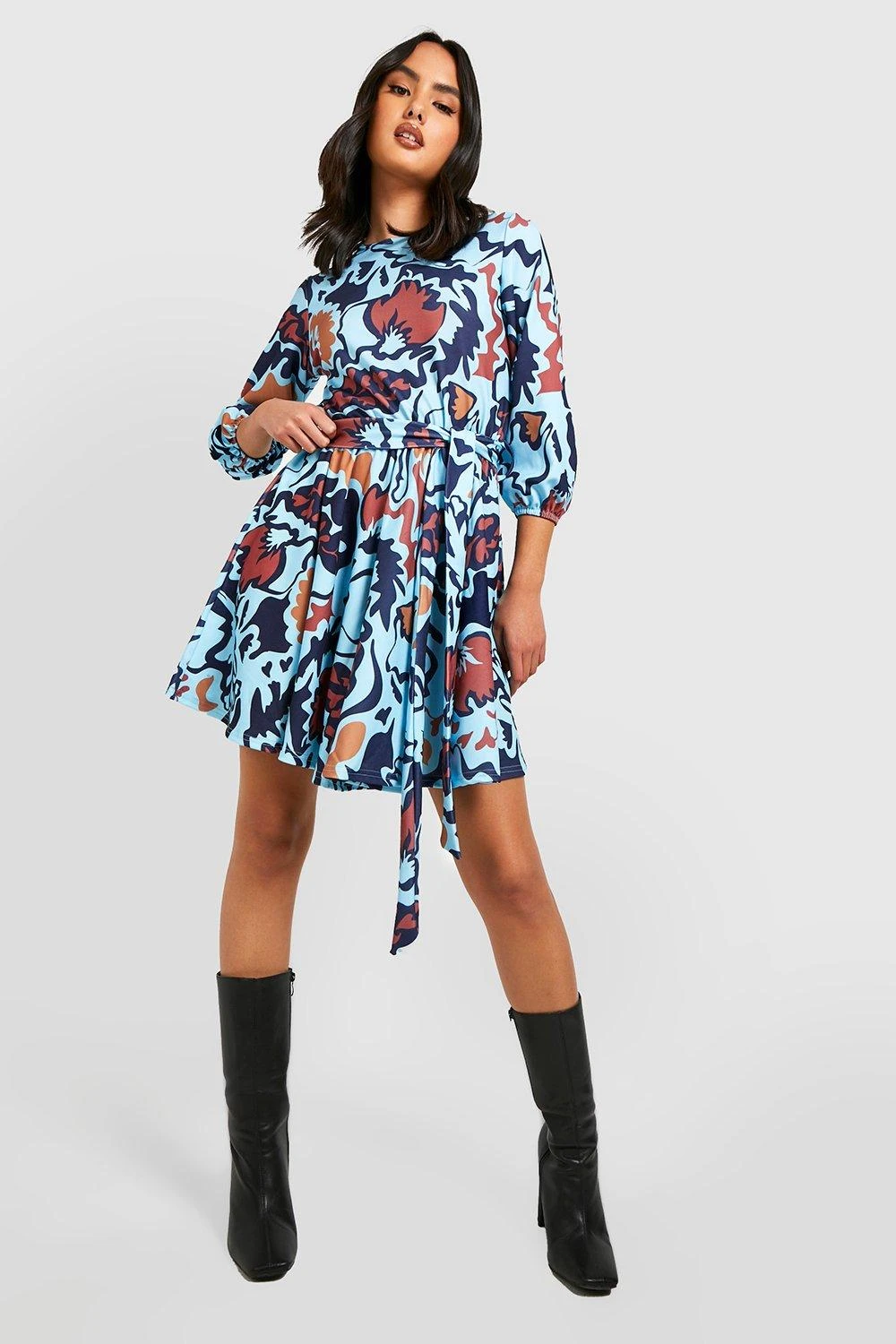 Vestito Skater In Crêpe Di Scuba Con Stampa E Cintura 1 Vestito Skater In Crêpe Di Scuba Con Stampa E Cintura