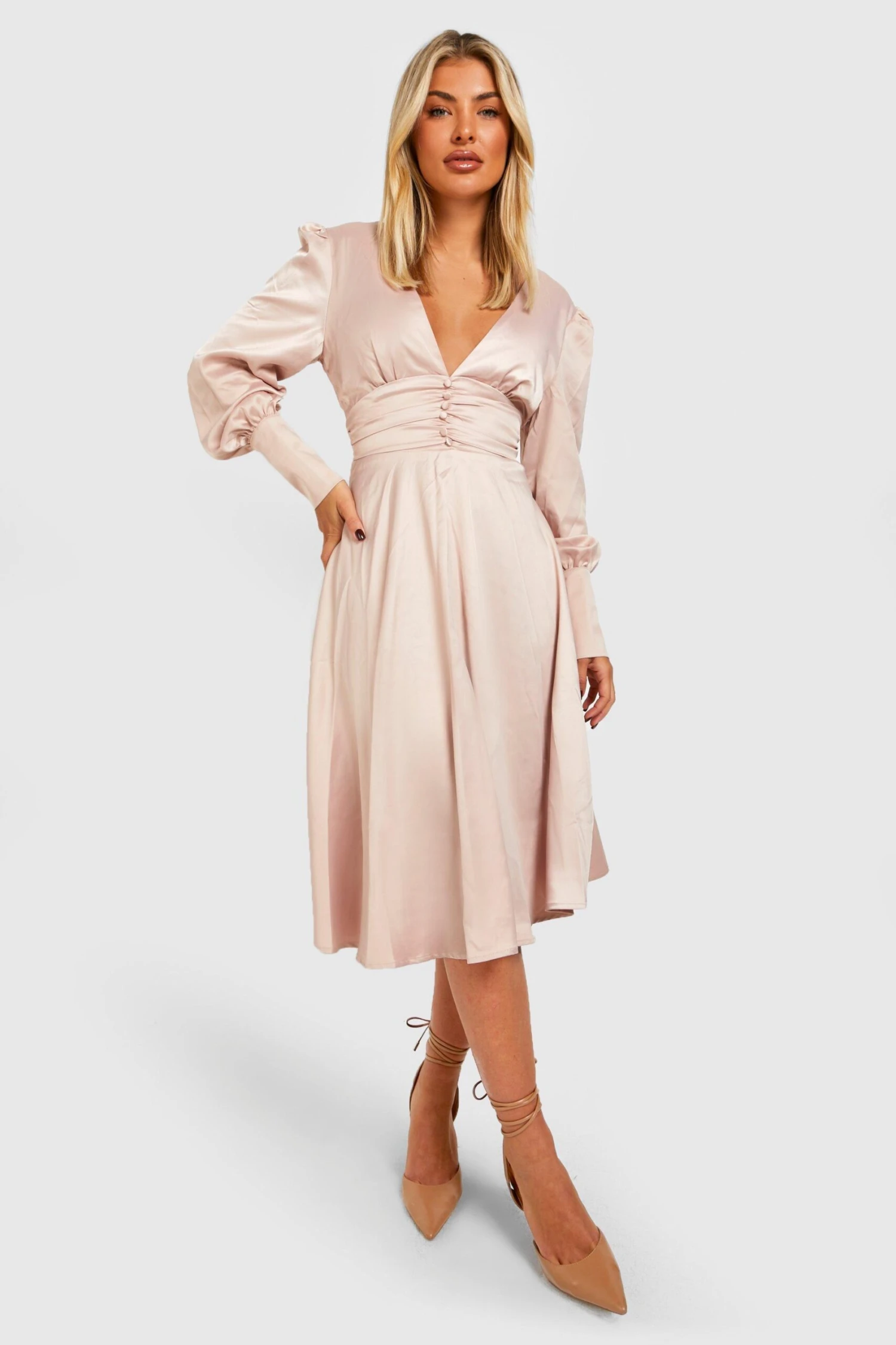 Vestito Midi In Raso Con Scollo Profondo E Ruches In Vita 3 Vestito Midi In Raso Con Scollo Profondo E Ruches In Vita - immagine 3