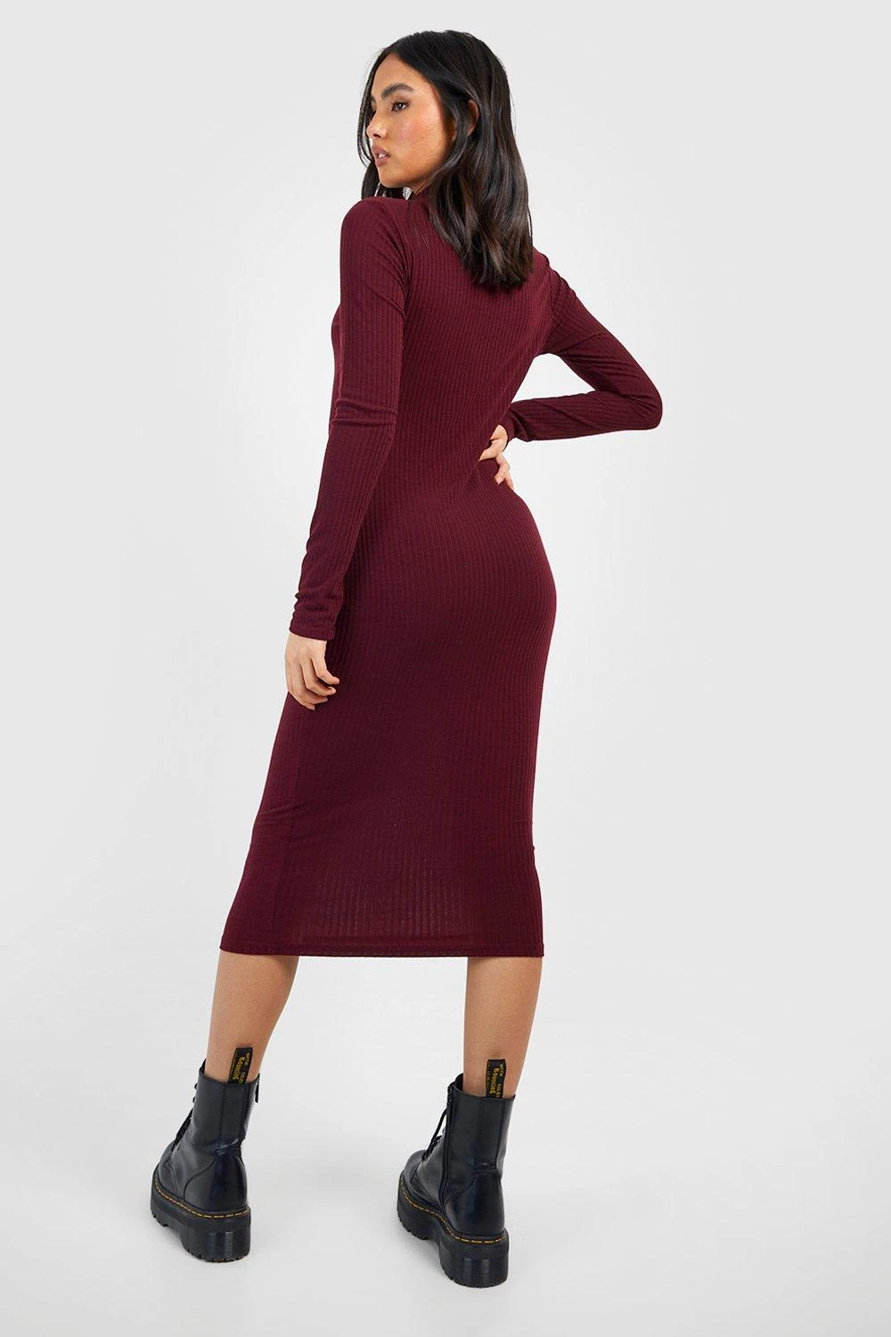 Vestito Midi A Coste Morbide Con Maniche Lunghe E Collo Alto 2 Vestito Midi A Coste Morbide Con Maniche Lunghe E Collo Alto - immagine 2