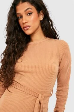 Vestito Longuette A Coste Morbide Con Laccetti In Vita 7 Vestito Longuette A Coste Morbide Con Laccetti In Vita -Negozio al dettaglio Vestiti gzz40114 camel xl 3