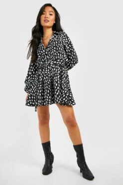 Vestito Camicia Stile Skater Petite Con Stampa A Pois Irregolari