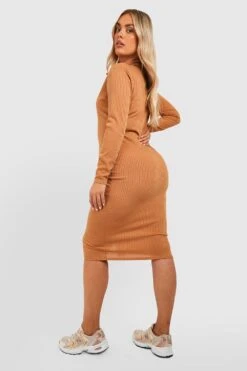 Vestito Midi Plus Size In Maglia Morbida Con Colletto E Bottoni -Negozio al dettaglio Vestiti gzz40588 camel xl 1