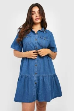 Vestito Grembiule Plus Size In Denim Con Balze 7 Vestito Grembiule Plus Size In Denim Con Balze -Negozio al dettaglio Vestiti gzz41361 mid20blue xl 3
