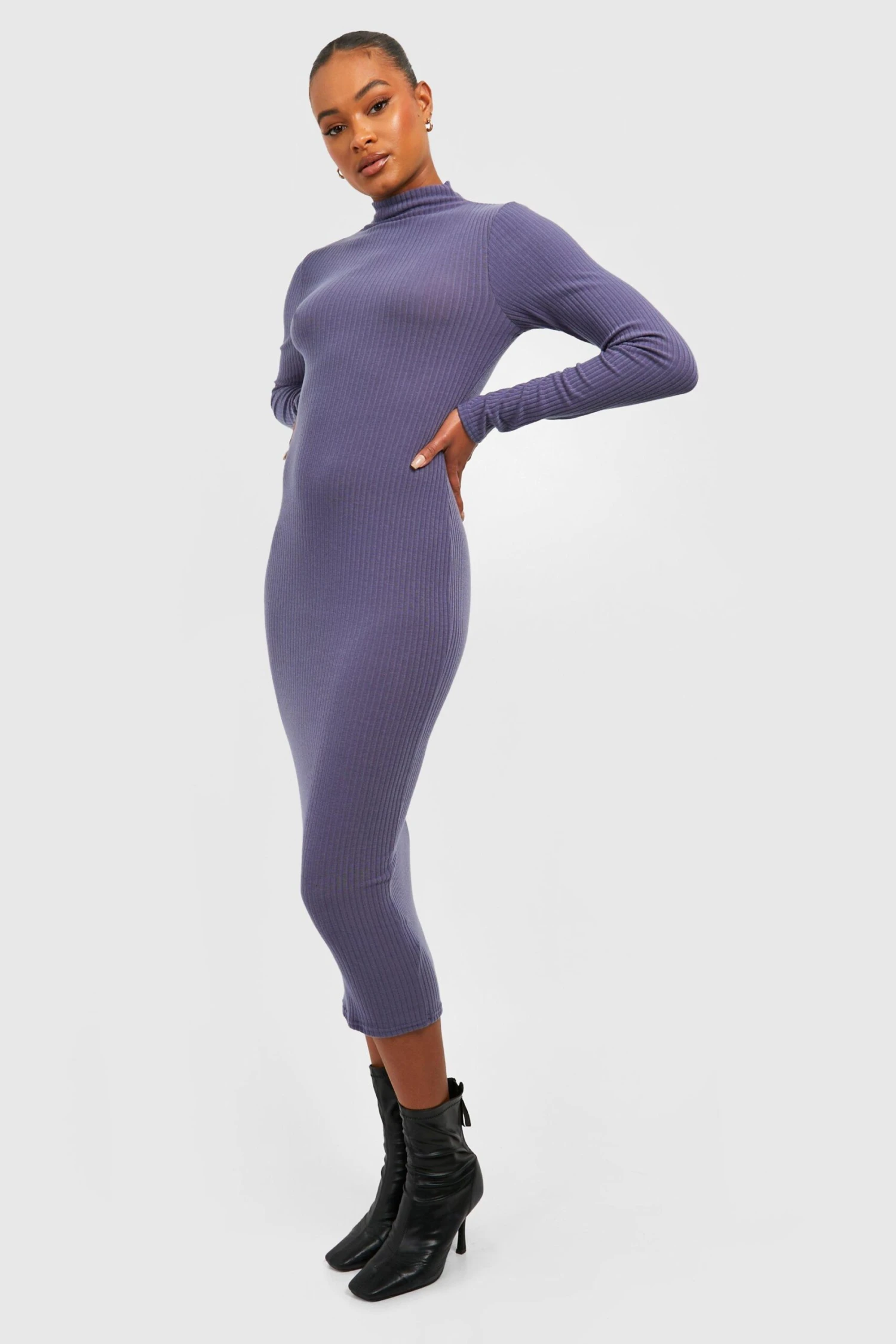 Vestito Midi Tall A Coste Morbide Con Maniche Lunghe E Collo A Imbuto 3 Vestito Midi Tall A Coste Morbide Con Maniche Lunghe E Collo A Imbuto - immagine 3