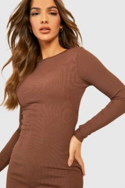 Vestito Midi A Coste Con Dettagli Attorcigliati Sul Retro 7 Vestito Midi A Coste Con Dettagli Attorcigliati Sul Retro -Negozio al dettaglio Vestiti gzz48028 chocolate xl 3