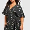 Vestito Skater Plus Size A Incrocio A Fiori Misti